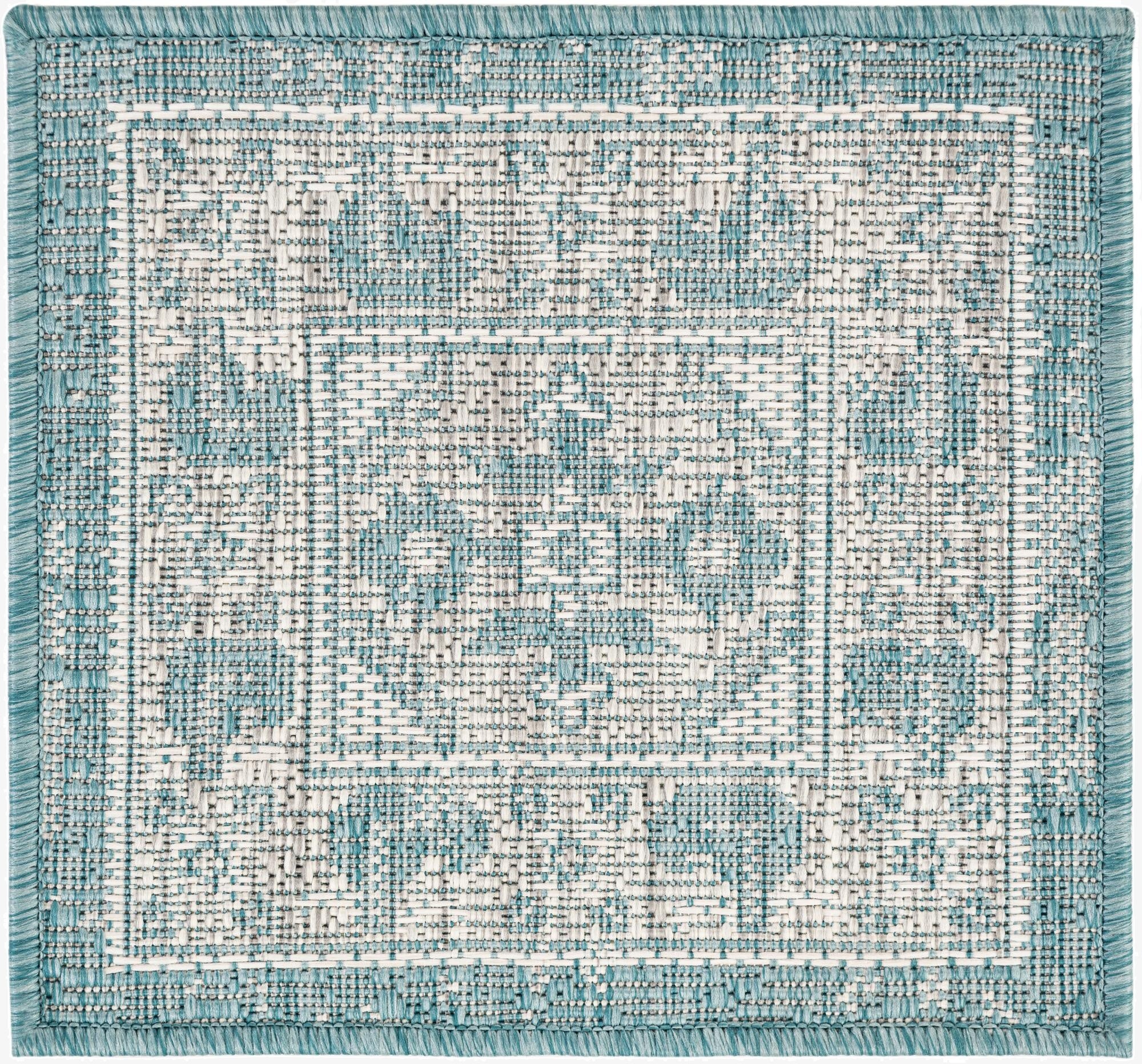  1' 4 x 1' 4  Washable Traditional Indoor / Outdoor Sample Rug