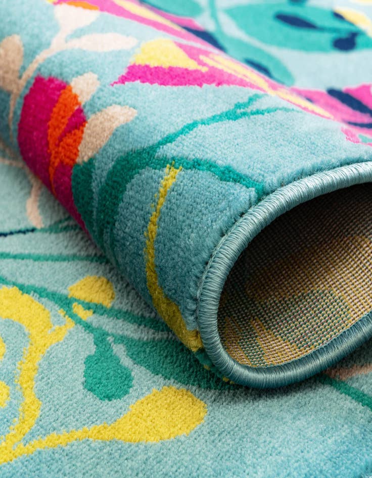 Detail image of  10' x 10' Azalea Square Rug