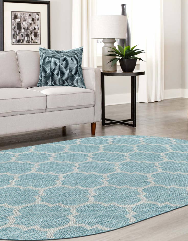 Detail image of  5' 3 x 8'  Washable Lattice Indoor / Outdoor Oval Rug
