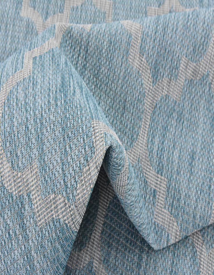 Detail image of  7' 10 x 11'  Washable Lattice Indoor / Outdoor Rug