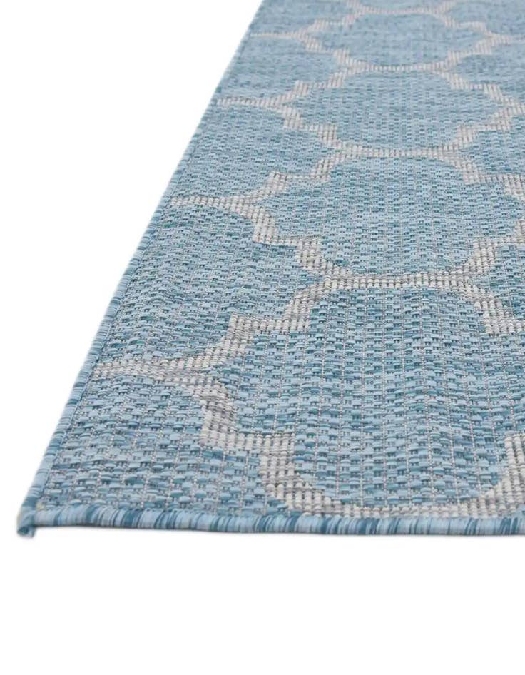 Detail image of  9' x 12'  Washable Lattice Indoor / Outdoor Rug