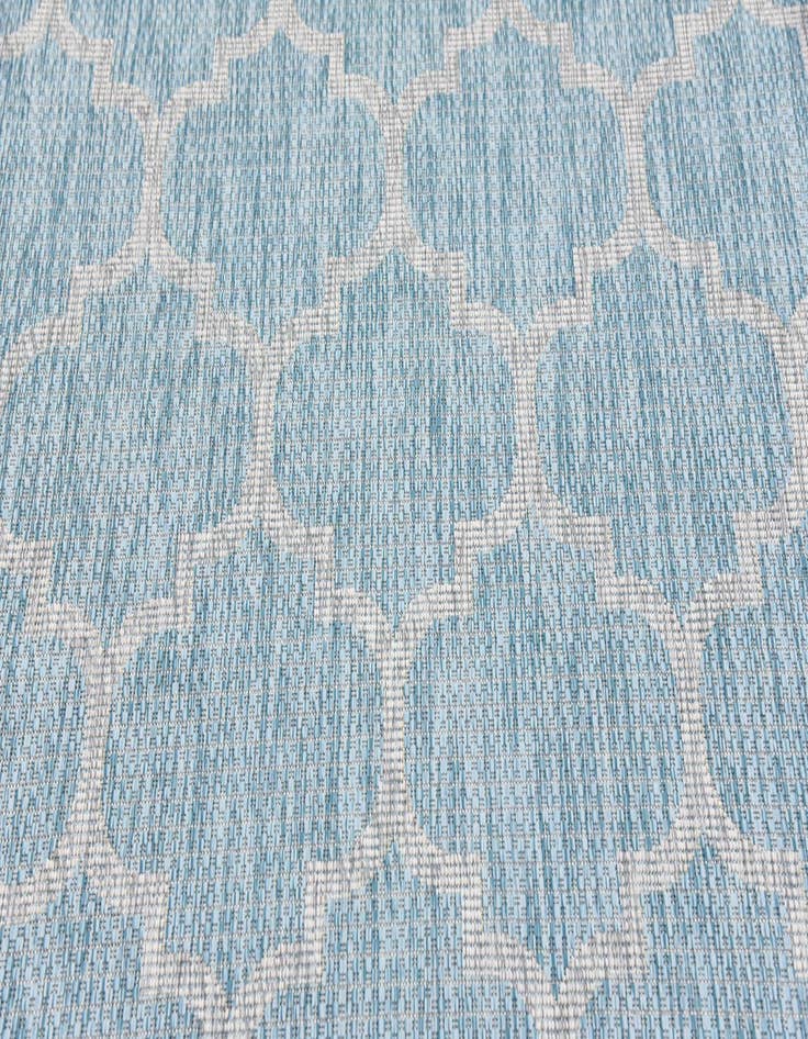 Detail image of  5' 3 x 8'  Washable Lattice Indoor / Outdoor Rug