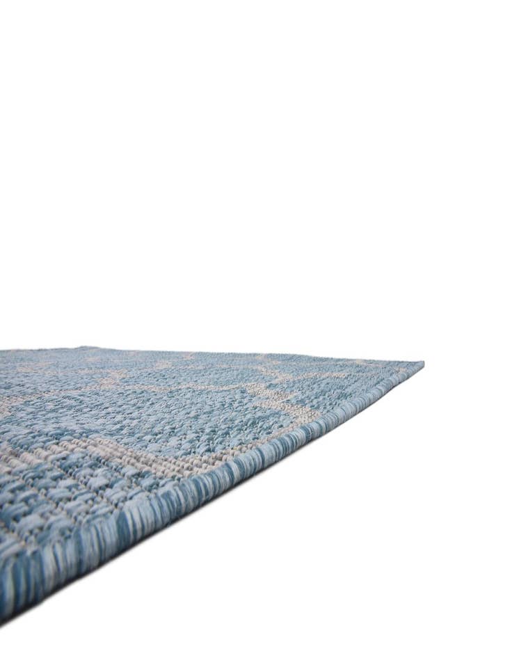 Detail image of  5' 3 x 8'  Washable Lattice Indoor / Outdoor Rug