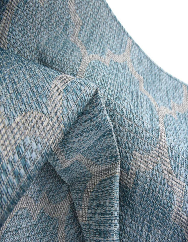 Detail image of  5' 3 x 8'  Washable Lattice Indoor / Outdoor Rug