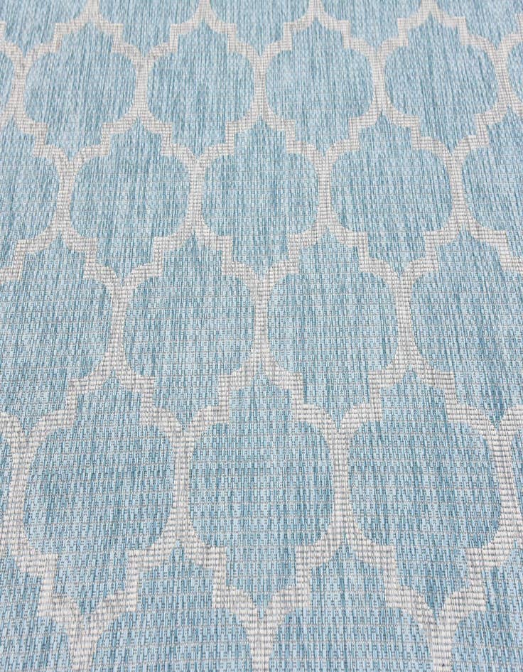 Detail image of  6' x 9'  Washable Lattice Indoor / Outdoor Rug