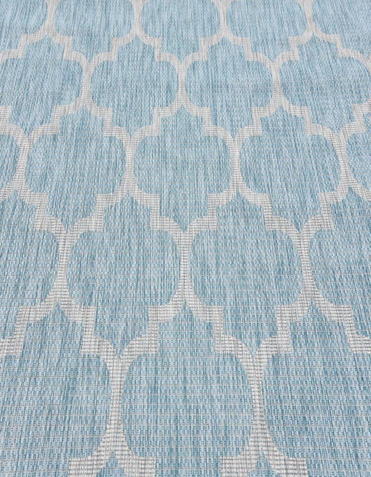 Detail image of  9' x 12'  Washable Lattice Indoor / Outdoor Rug