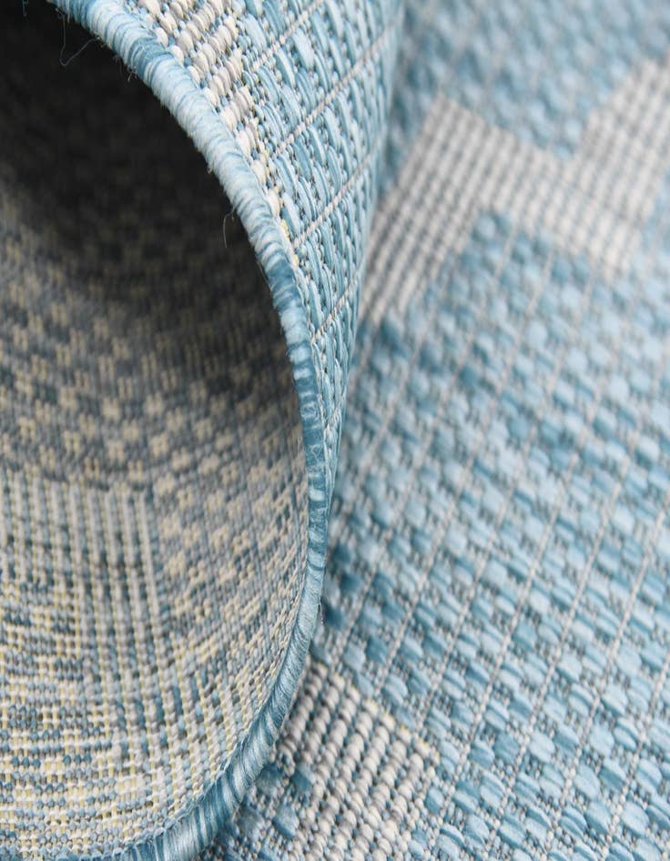 Detail image of  9' x 12'  Washable Lattice Indoor / Outdoor Rug