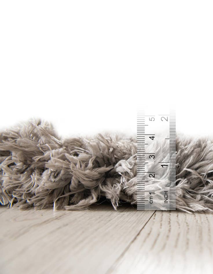 Detail image of  2' 7 x 10' Infinity Shag Runner Rug