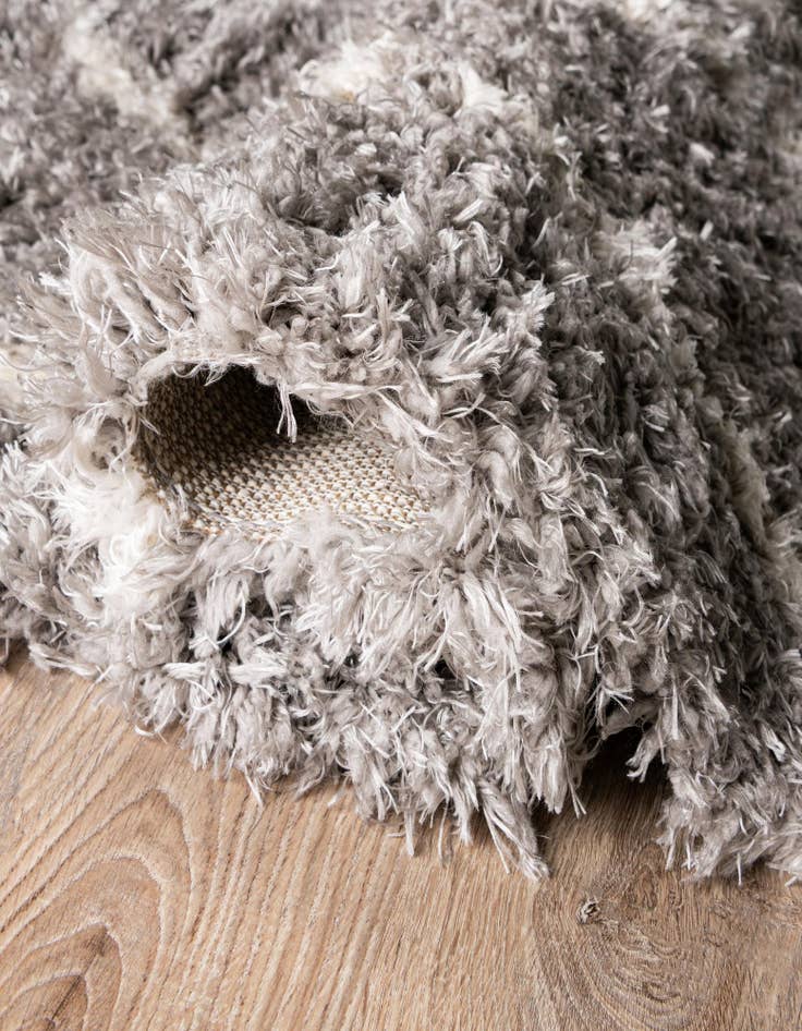 Detail image of  2' x 6' Infinity Shag Runner Rug