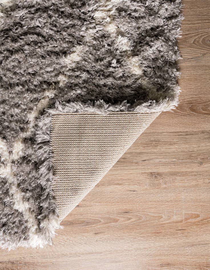 Detail image of  2' x 6' Infinity Shag Runner Rug