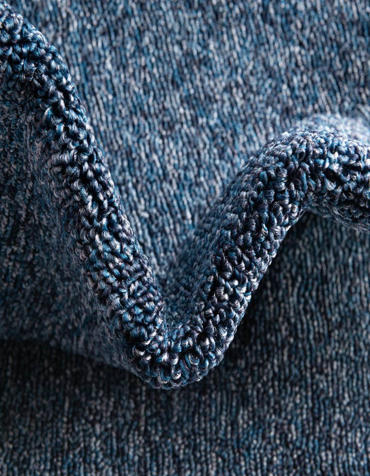 Detail image of  2' 2 x 3' Everyday Solid Rug