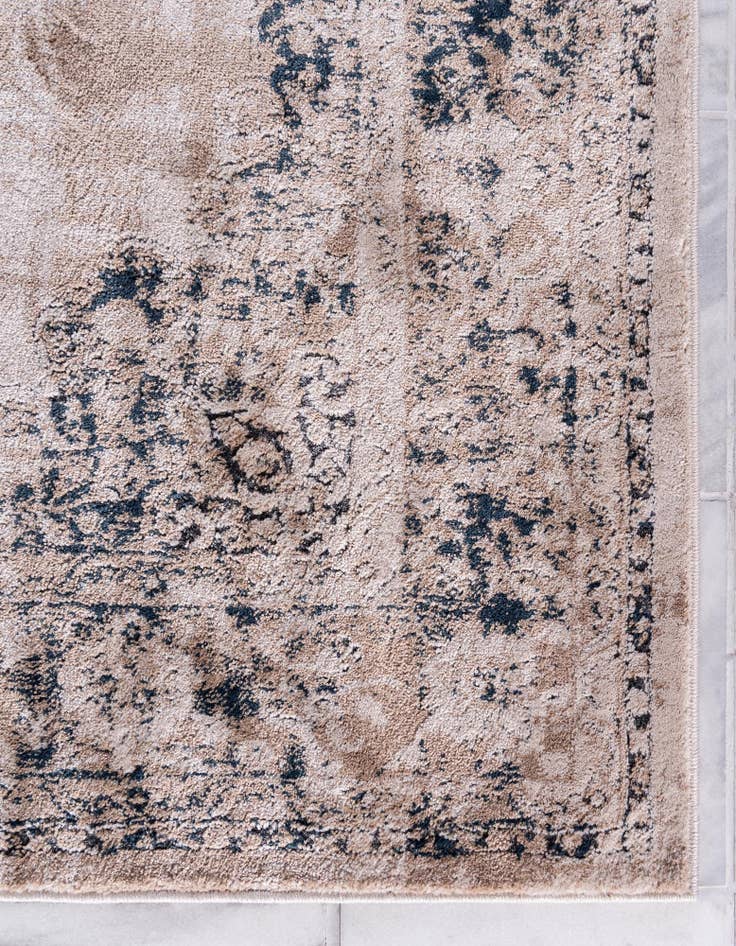 Detail image of  2' 2 x 3' Estate Rug