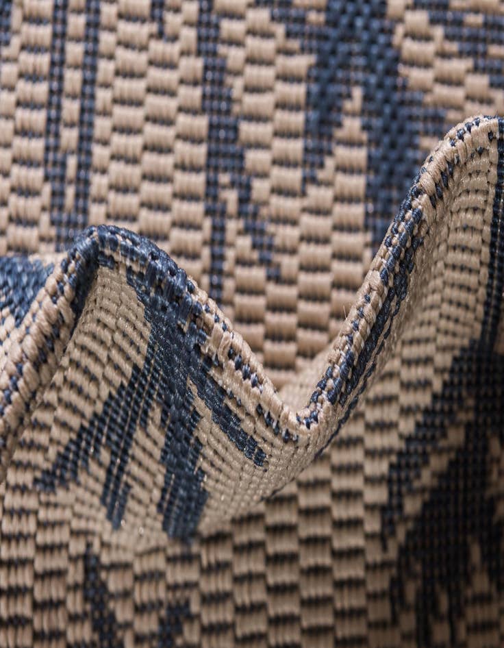 Detail image of  2' x 6'  Washable Botanical Indoor / Outdoor Runner Rug