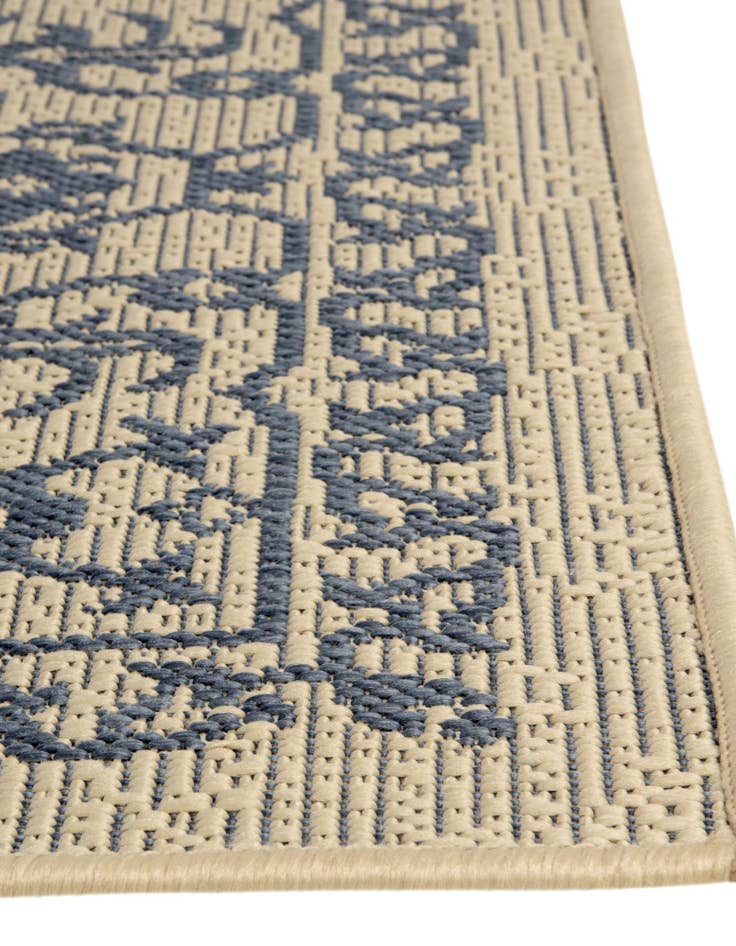 Detail image of  6' x 6'  Washable Botanical Indoor / Outdoor Square Rug