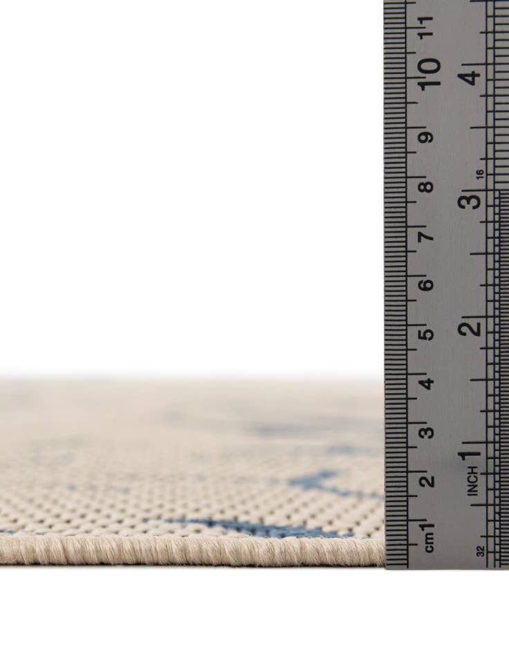 Detail image of  6' x 6'  Washable Botanical Indoor / Outdoor Square Rug