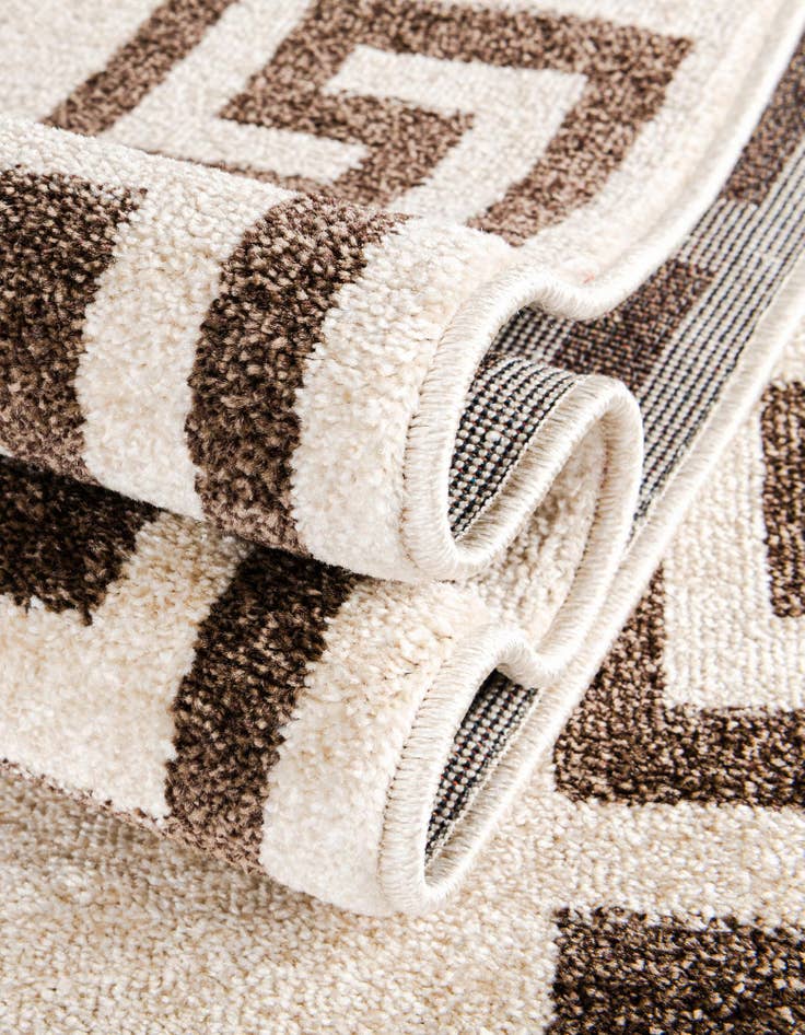 Detail image of  2' x 6' Hera Runner Rug
