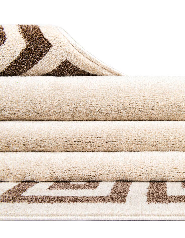 Detail image of  2' x 6' Hera Runner Rug