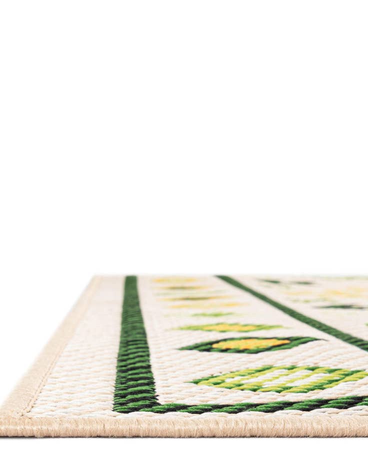 Detail image of  10' x 10'  Washable Baja Indoor / Outdoor Square Rug