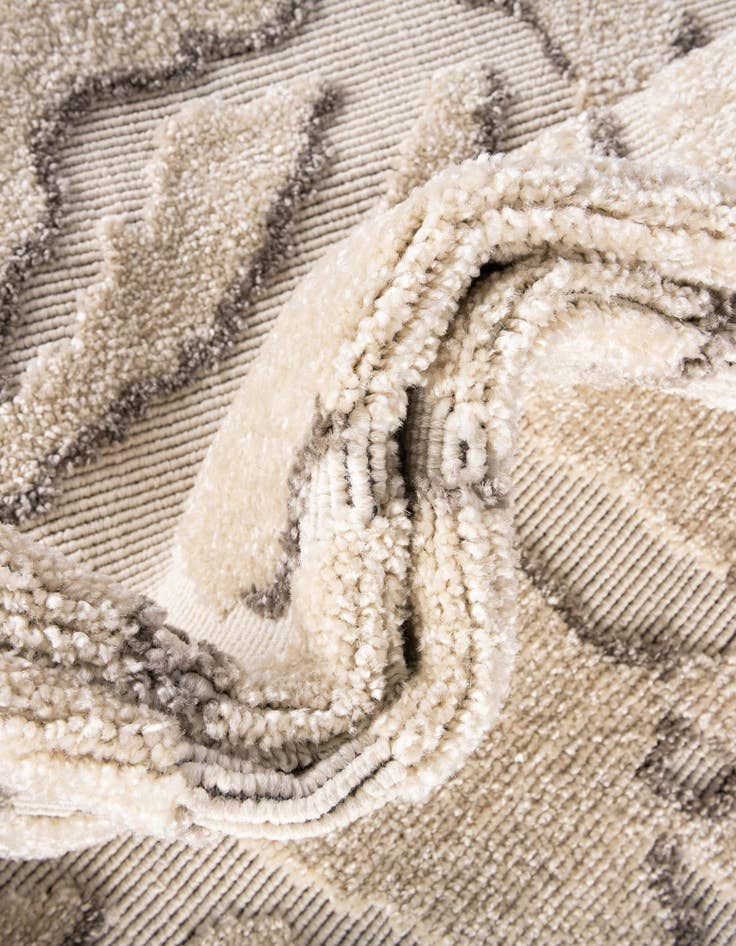 Detail image of  7' 10 x 7' 10  Washable Sabrina Soto Indoor / Outdoor Square Rug
