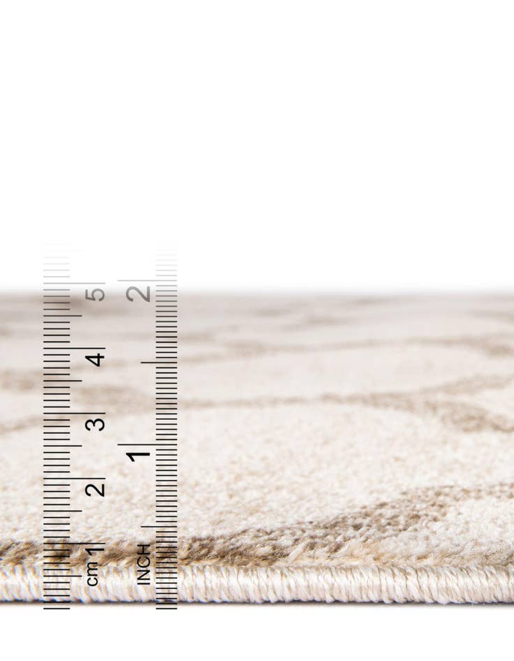 Detail image of  7' 10 x 7' 10 Lattice Square Rug