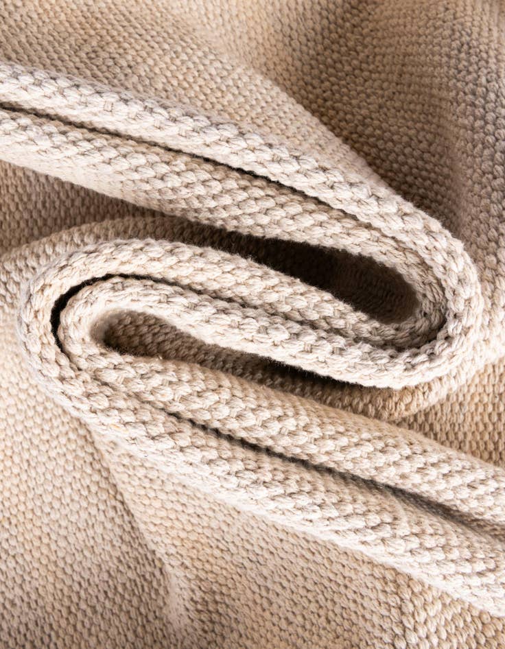 Detail image of  2' 7 x 10'  Hand Woven Chindi Cotton Runner Rug