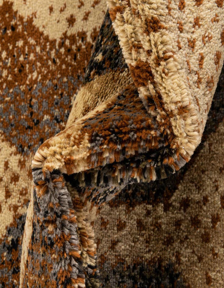 Detail image of  8' x 8' Saturn Octagon Rug