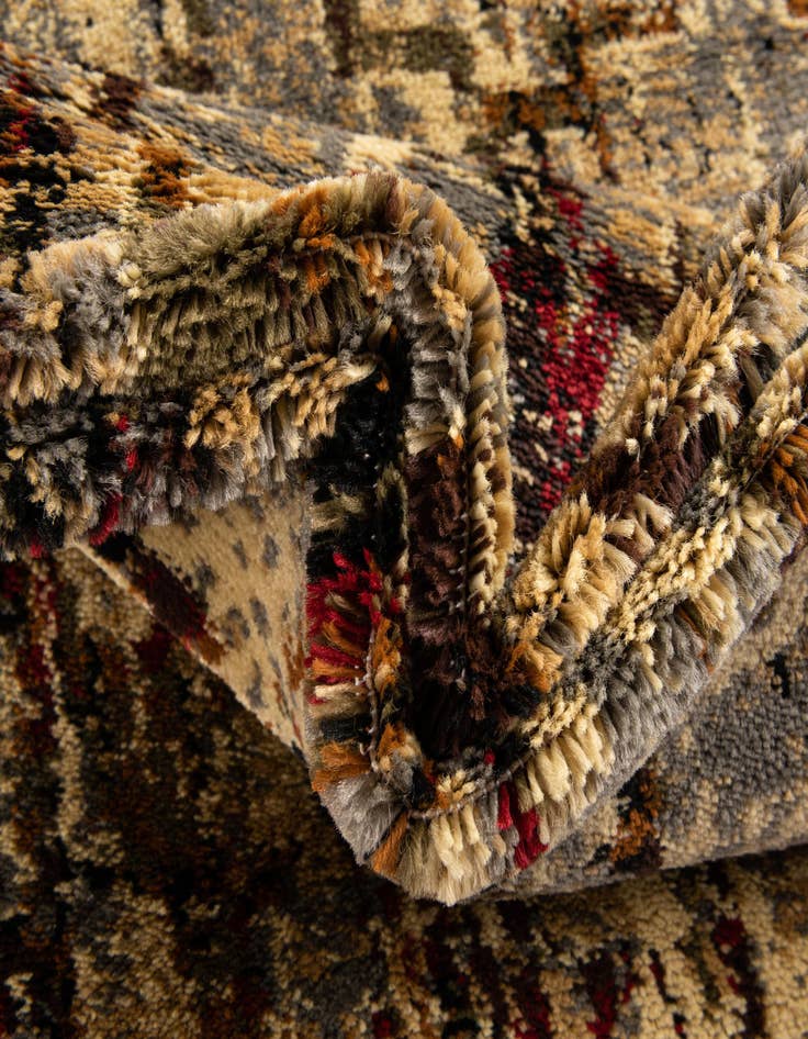 Detail image of  3' x 3' Saturn Round Rug