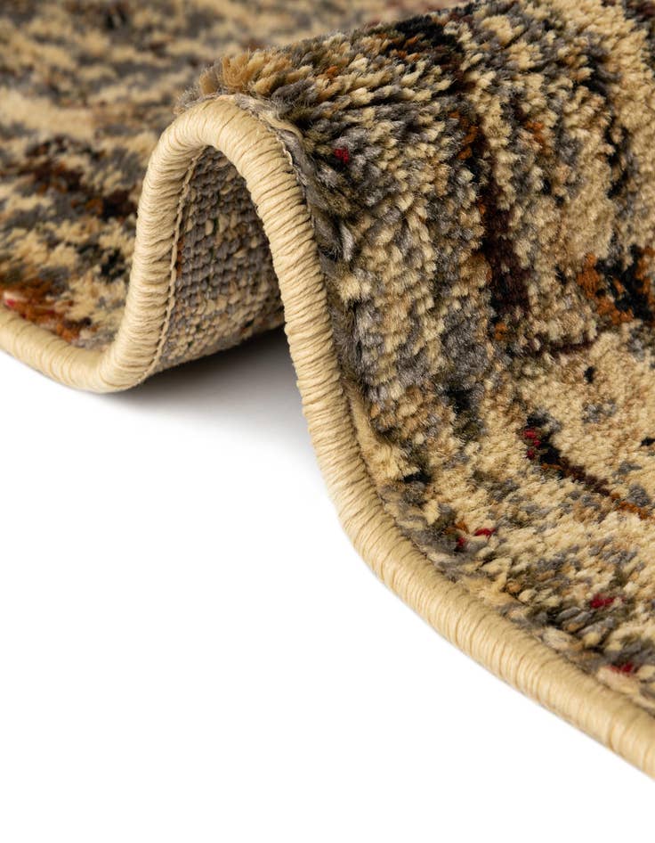 Detail image of  2' x 7' Saturn Runner Rug