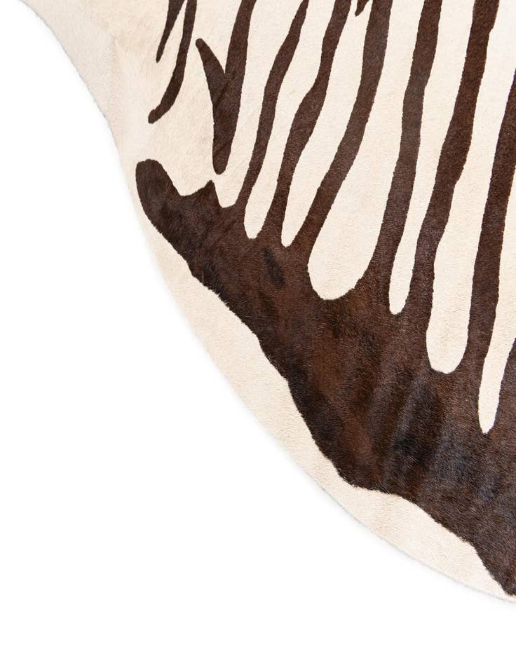 Detail image of  6' 1 x 6' 11 Cowhide Leather Freeform Rug