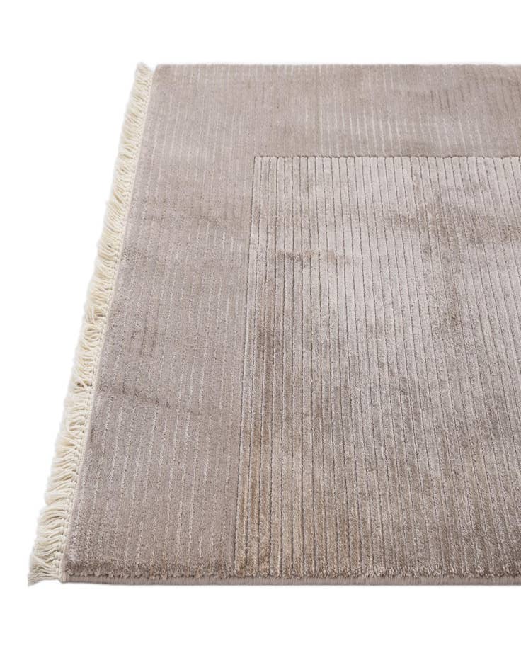 Detail image of  2' 6 x 2' 7  Hand Knotted Darya Wool Square Rug