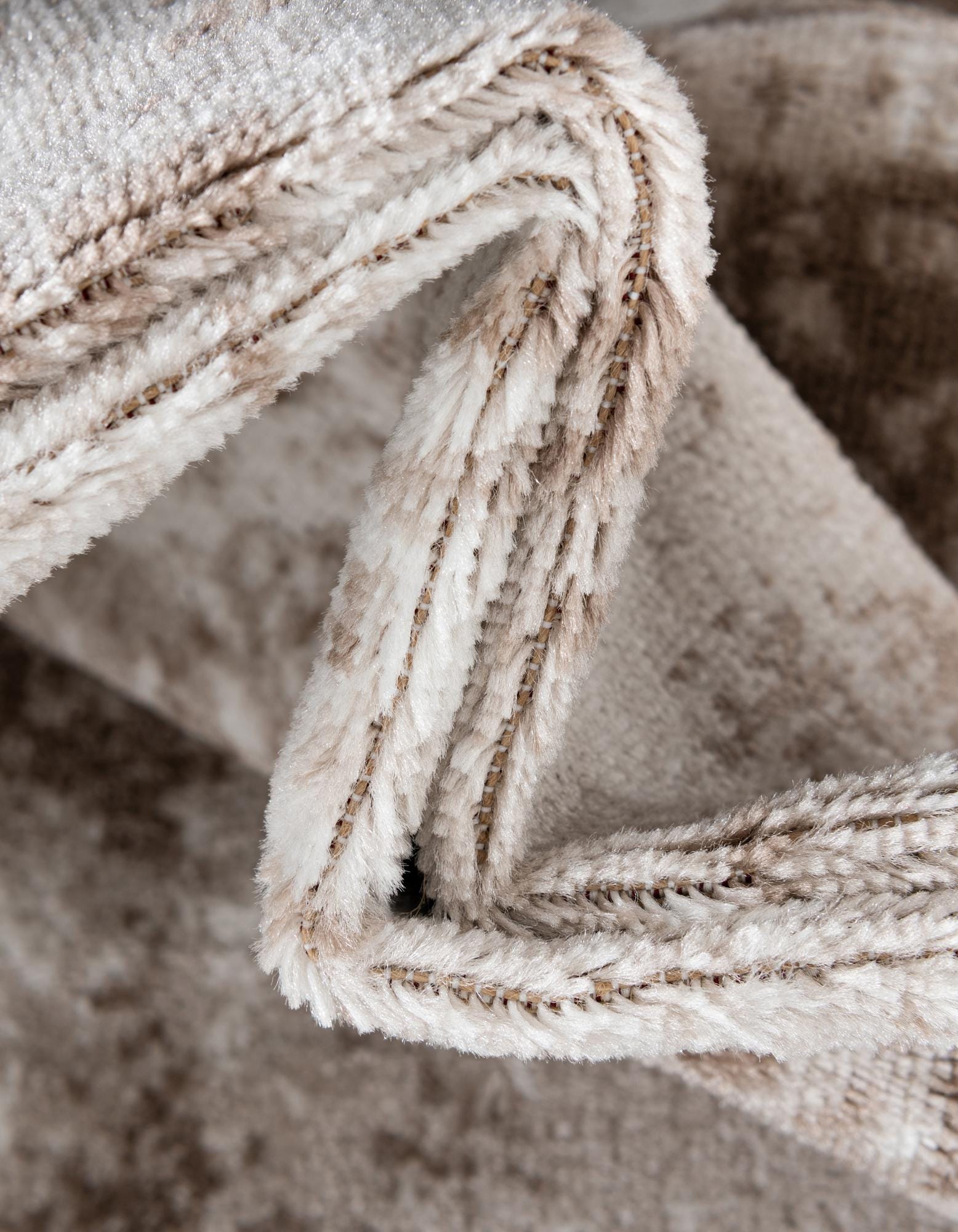 Beige 4' x 4' Monte Carlo Octagon Rug | Rugs.com