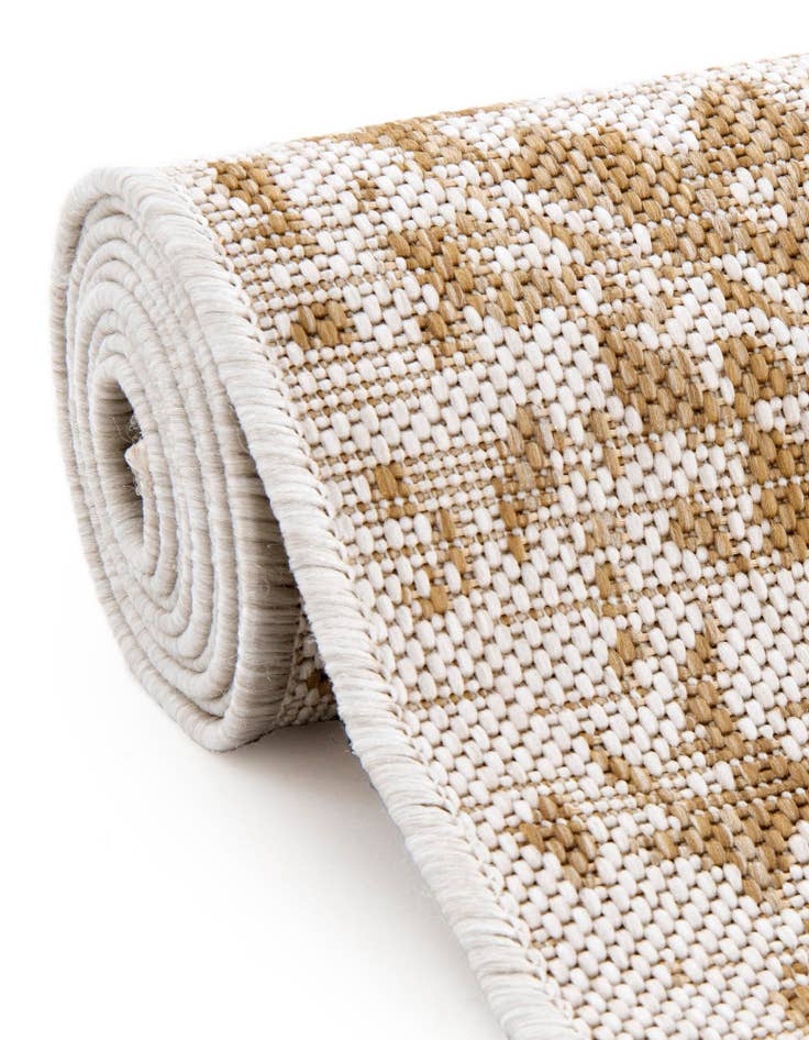 Detail image of  5' 3 x 8'  Washable Jill Zarin Dubai Indoor / Outdoor Oval Rug