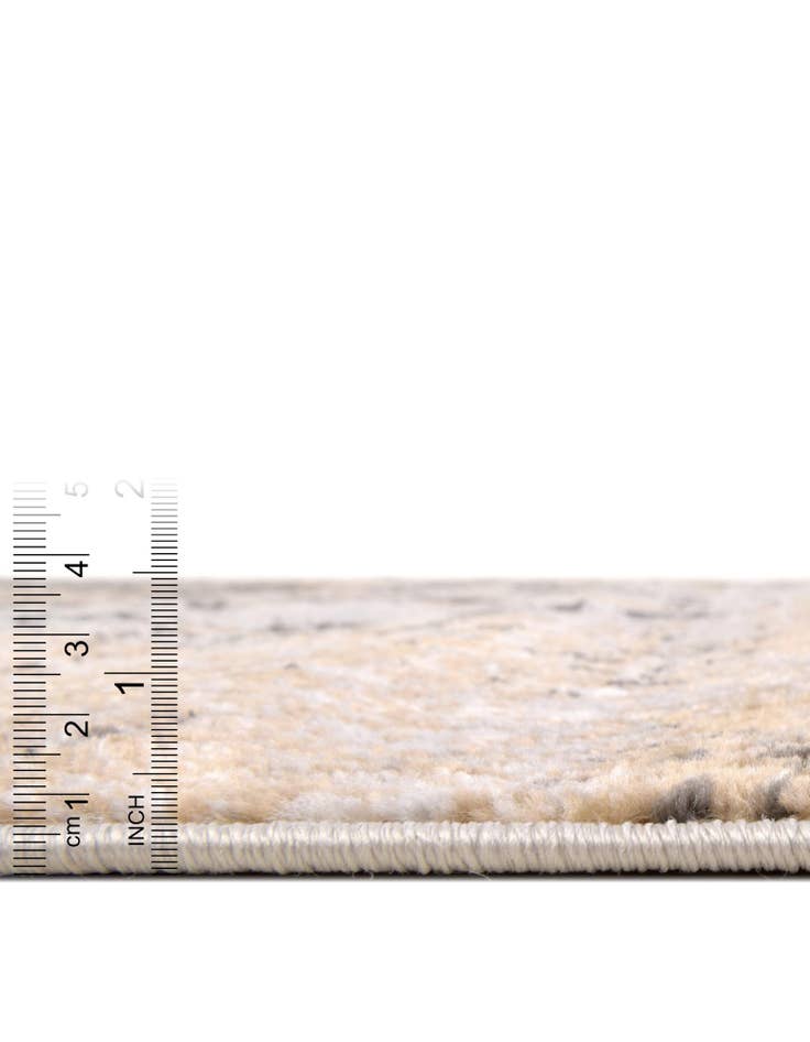 Detail image of  5' 3 x 8' Leipzig Oval Rug