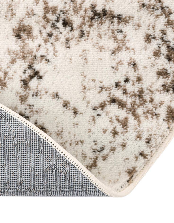 Detail image of  4' 1 x 6' 1 Monte Carlo Oval Rug