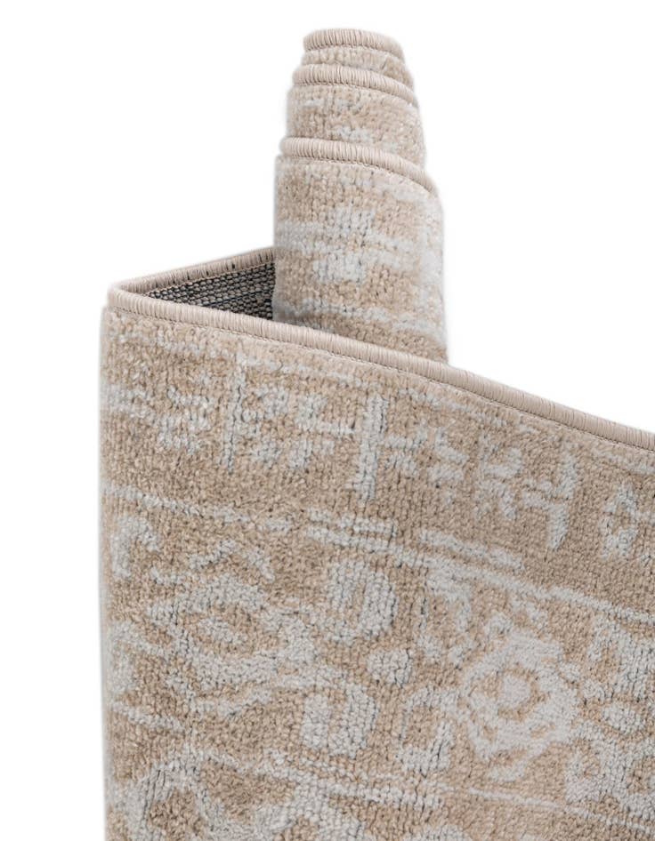 Detail image of  4' x 6' Oxford Oval Rug