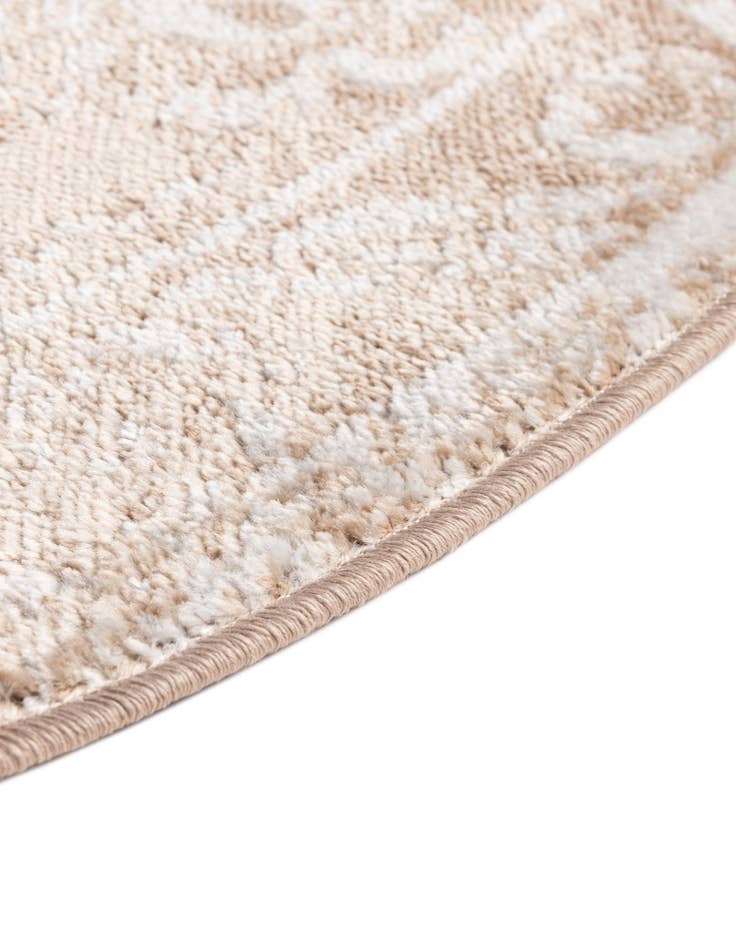 Detail image of  8' x 10' Oxford Oval Rug