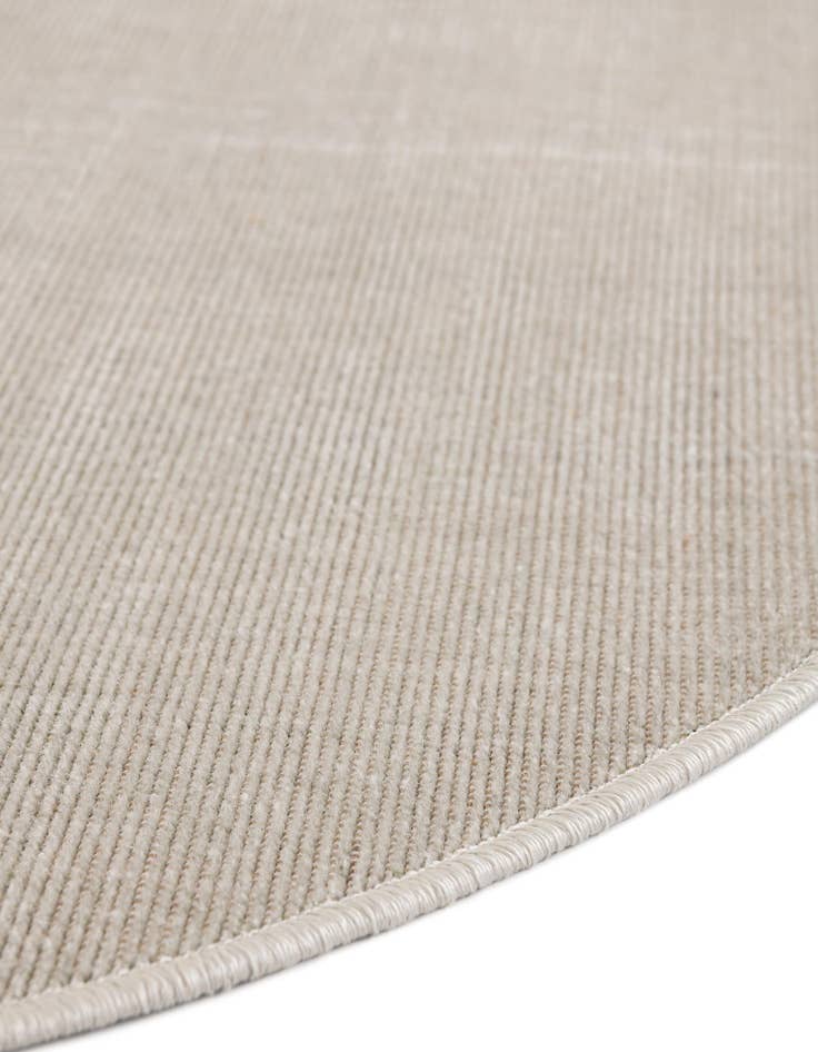 Detail image of  3' x 5' 3 SoHo Oval Rug