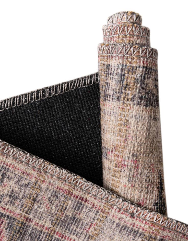 Detail image of  7' 10 x 10'  Washable Nostalgia Oval Rug