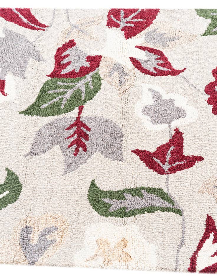 Detail image of  3' x 5' Agra Rug