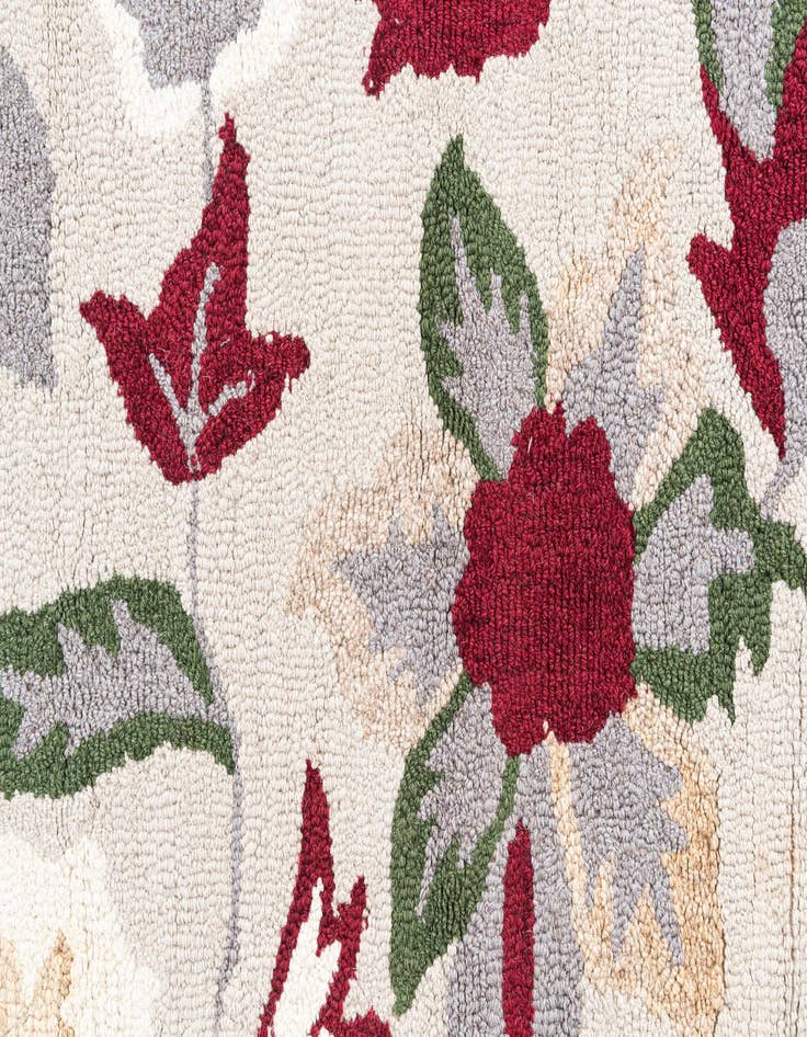 Detail image of  3' x 5' Agra Rug