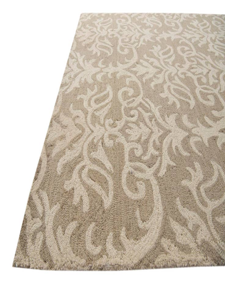 Detail image of  5' 1 x 7' Agra Rug