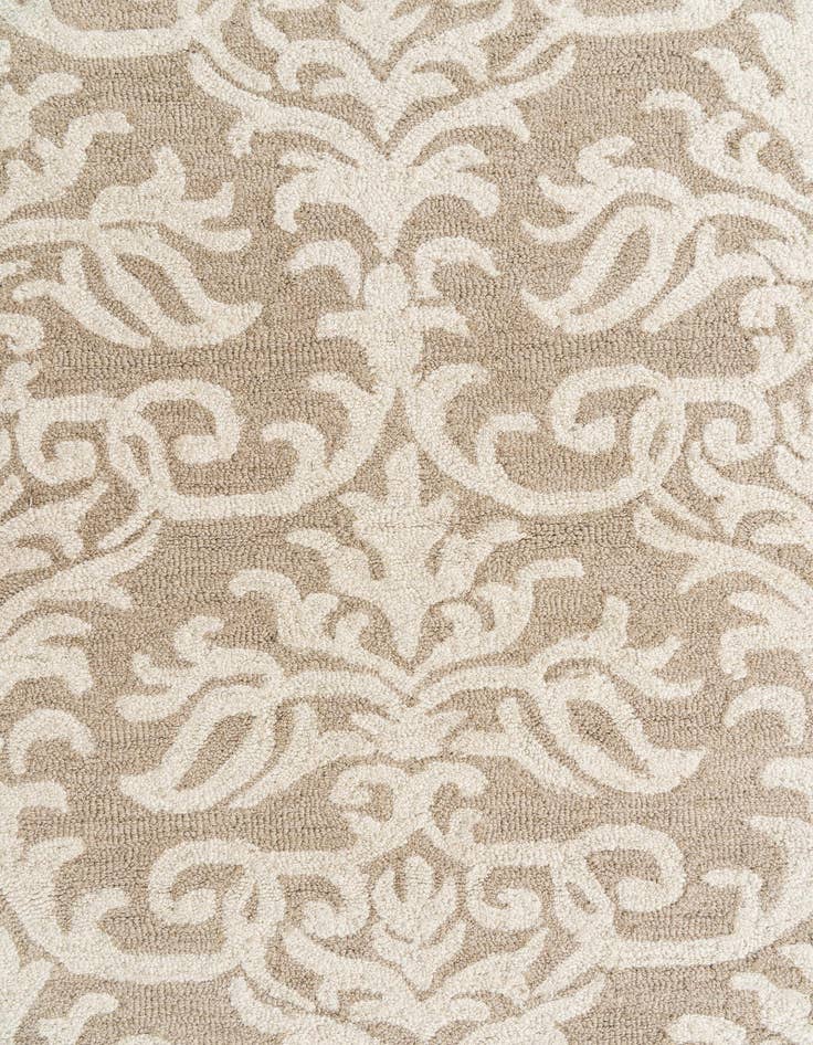 Detail image of  5' x 7' Agra Rug