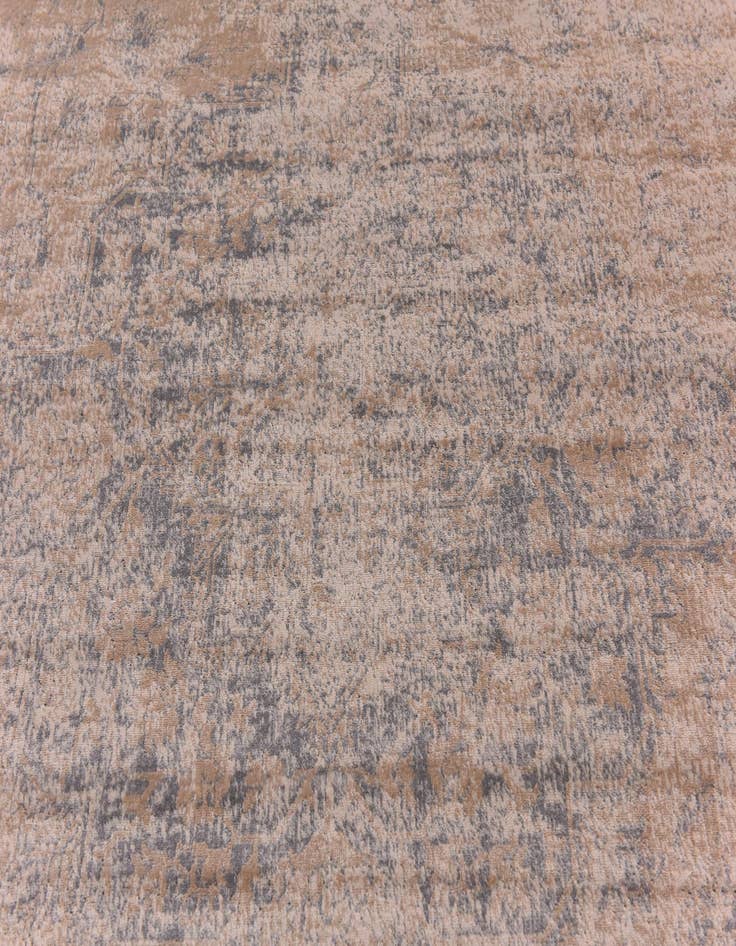 Detail image of 5' 2 x 7' 6 Alexis Rug