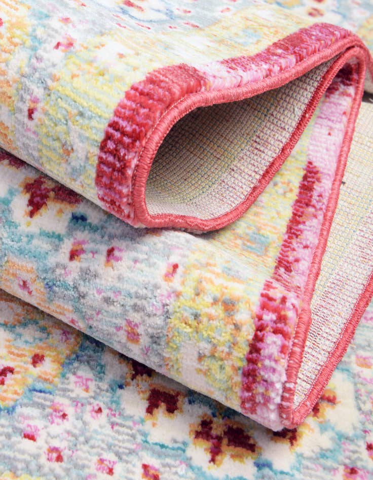 Detail image of  7' x 10' Alexis Rug