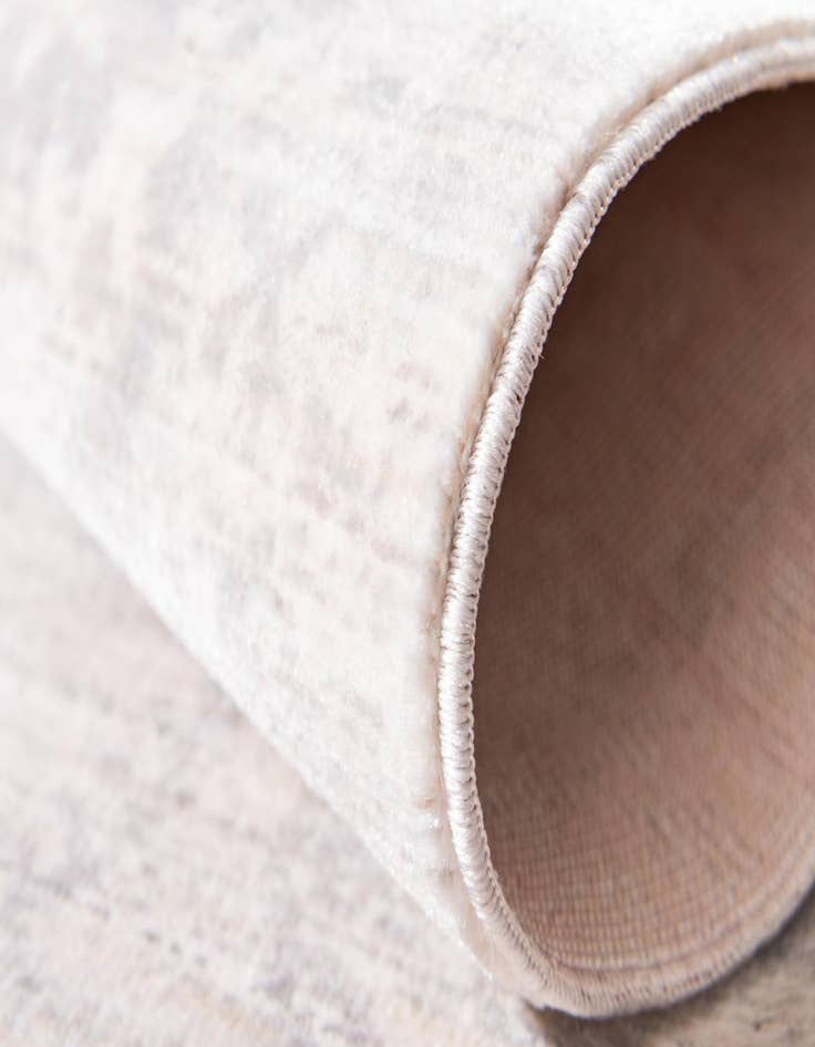 Detail image of  5' x 8' Alexis Rug