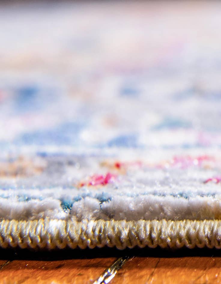 Detail image of  4' x 6' Alexis Rug