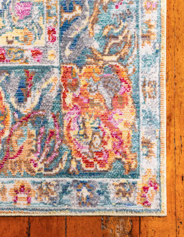 Detail image of  4' x 6' Alexis Rug