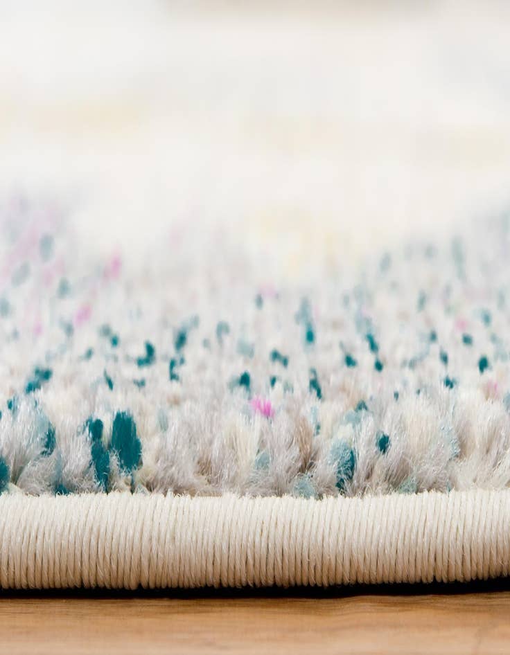 Detail image of  4' x 6'  Washable Amalfi Rug
