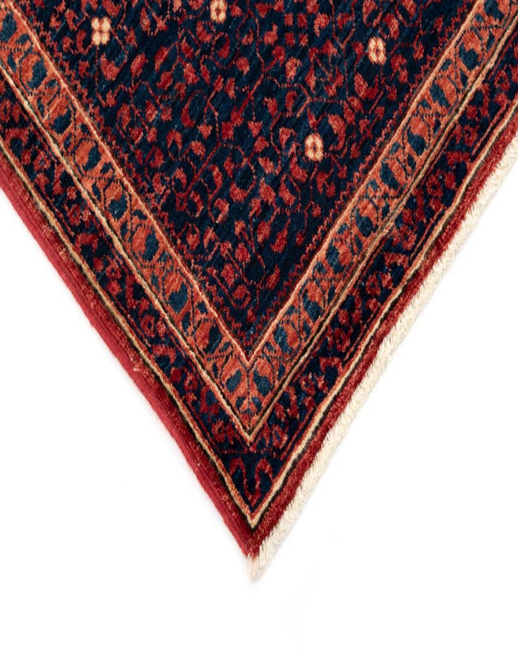 Detail image of  7' 10 x 9' 7 Amina Wool Rug