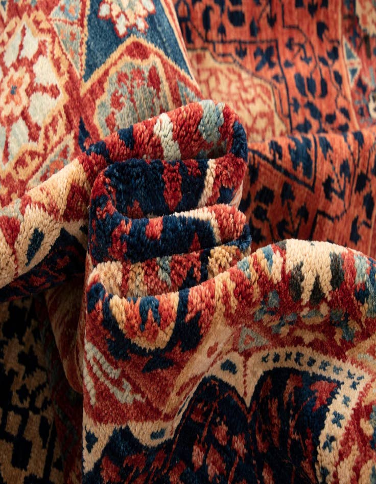 Detail image of  7' 10 x 9' 7 Amina Wool Rug